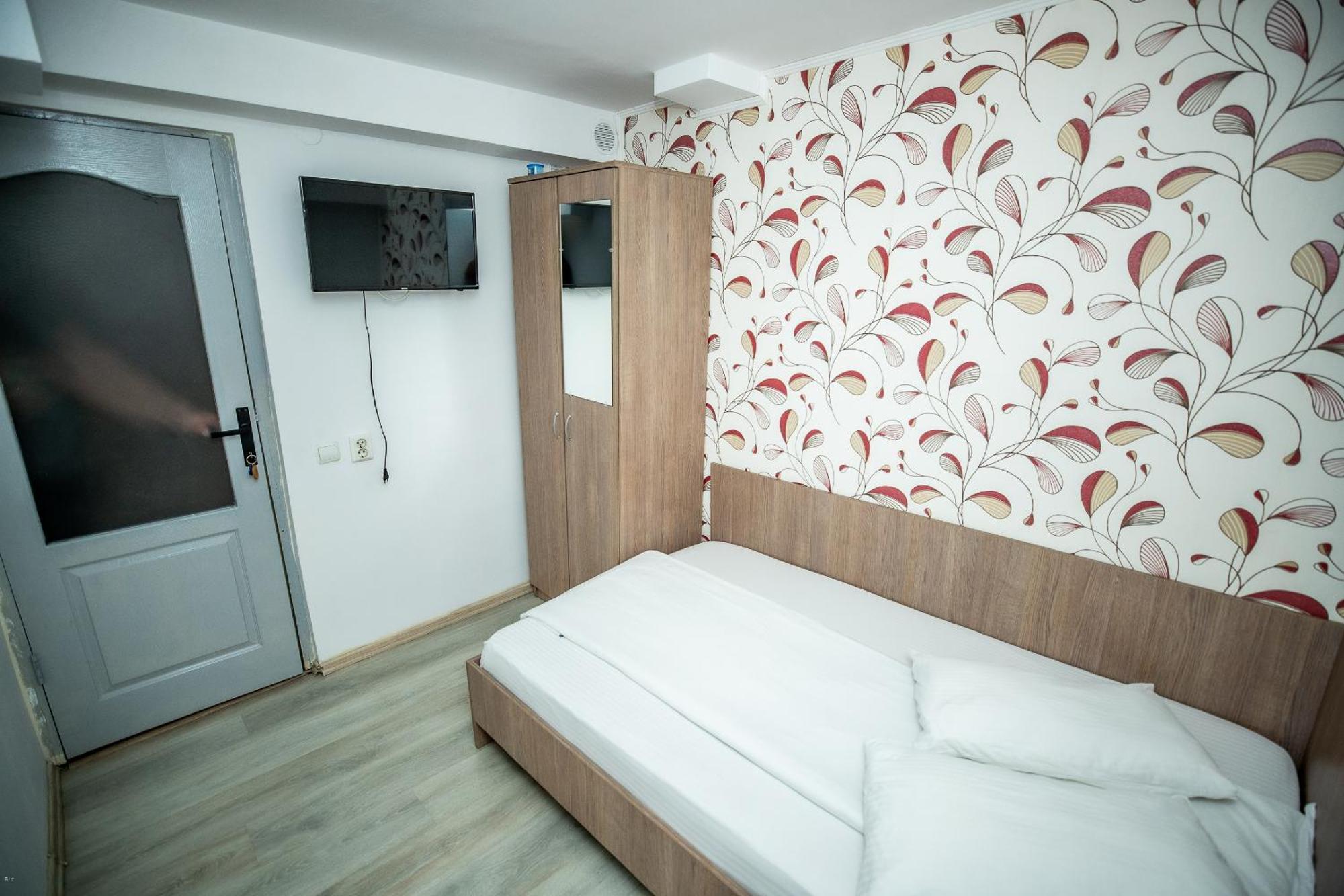 Hostel Nelana Kluž Exteriér fotografie